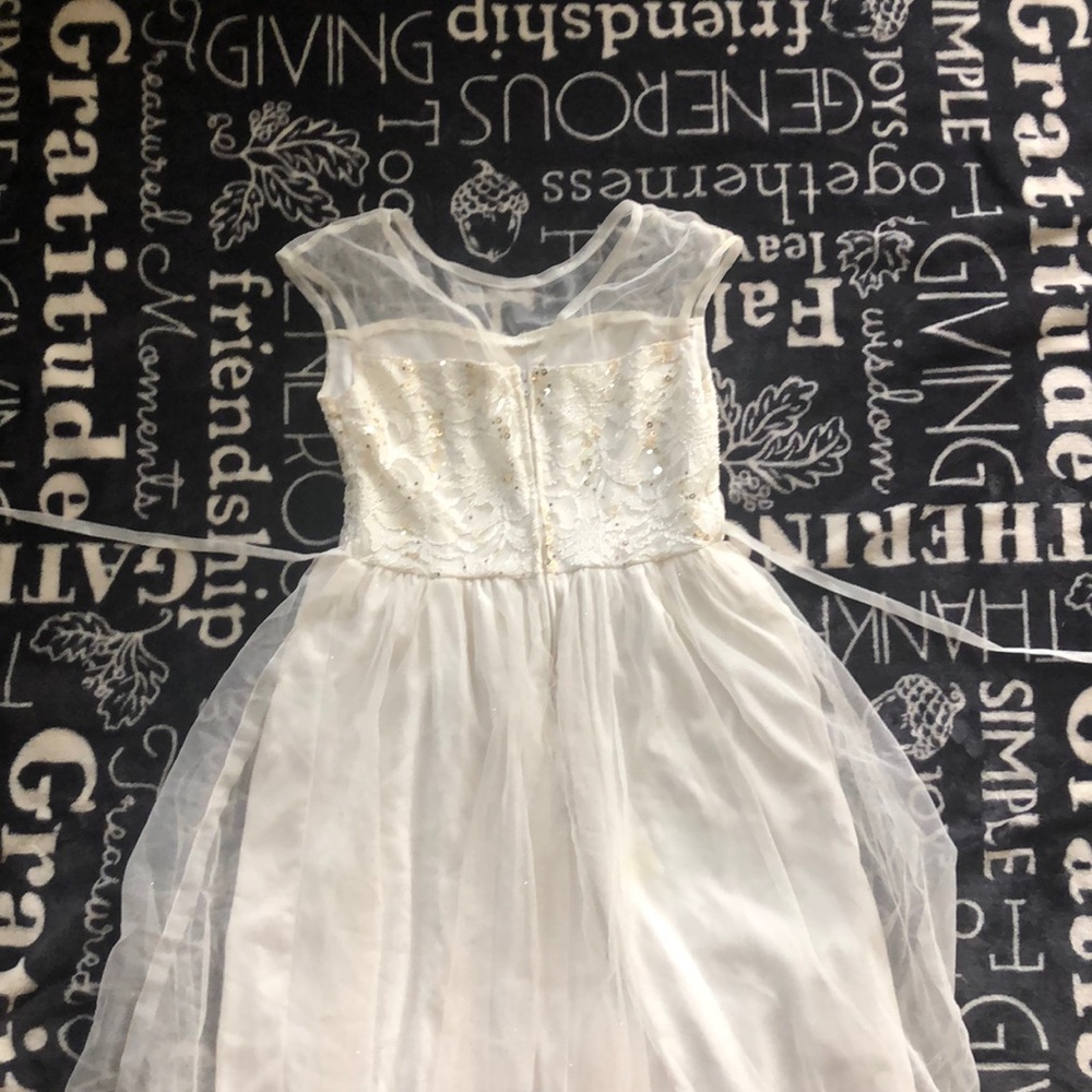 Dress - Picture 4 of 4